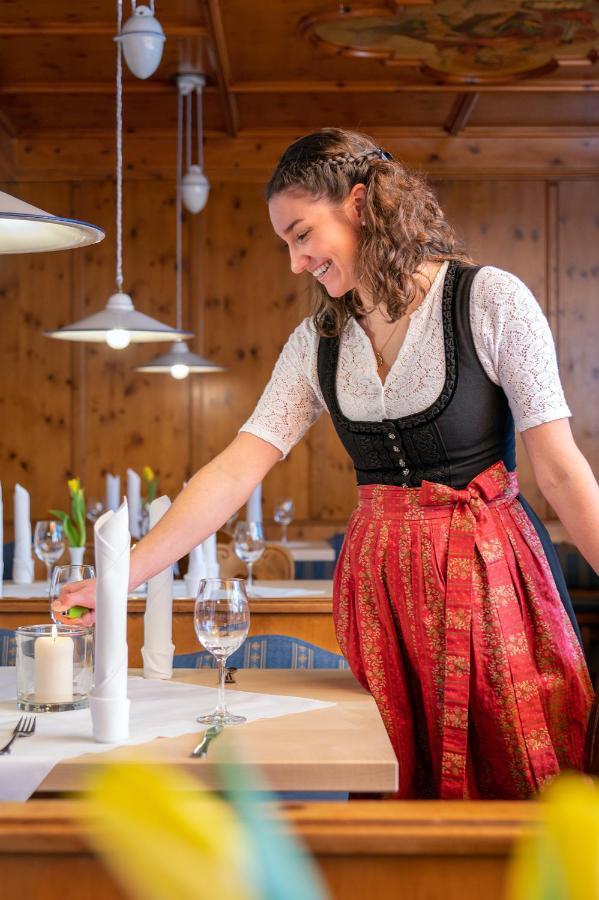 Hotel Zur Post Rohrdorf  Bagian luar foto