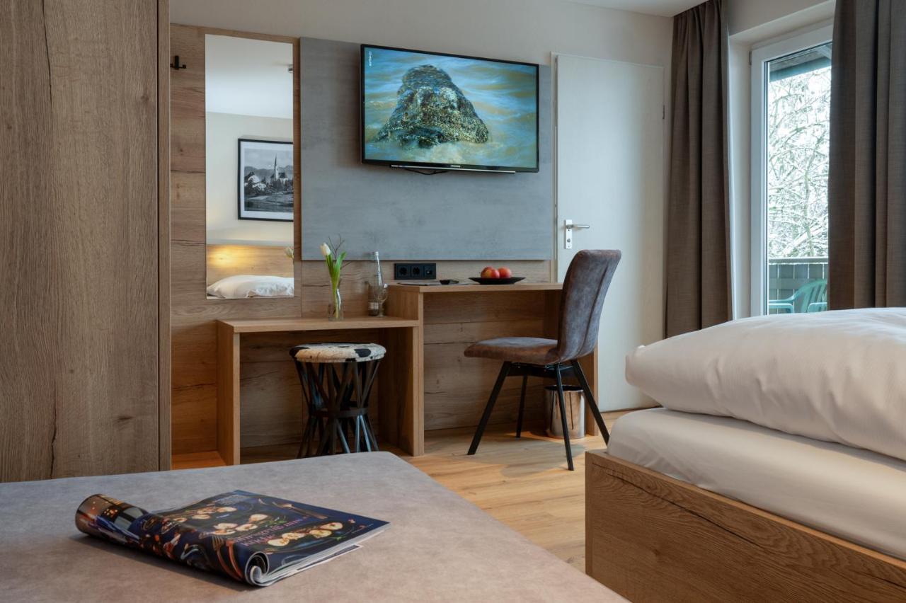 Hotel Zur Post Rohrdorf  Bagian luar foto